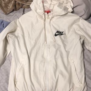 Nike windbreaker